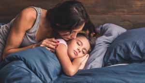 a-che-ora-devono-andare-a-letto-i-bambini-in-base-all_età